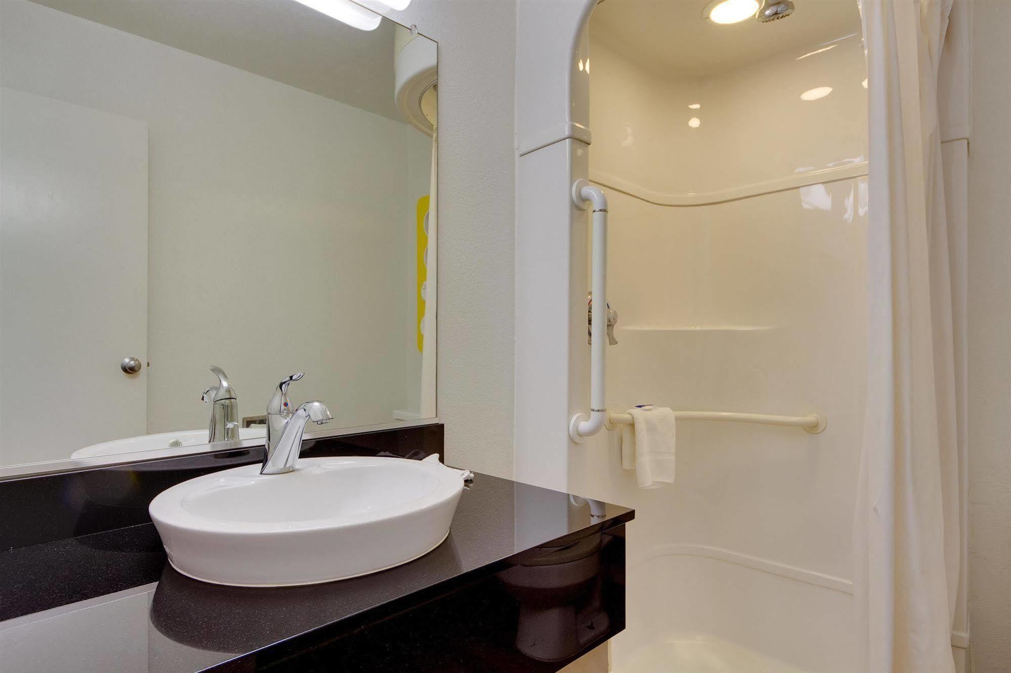 Avera Suites มัสโคกี ภายนอก รูปภาพ