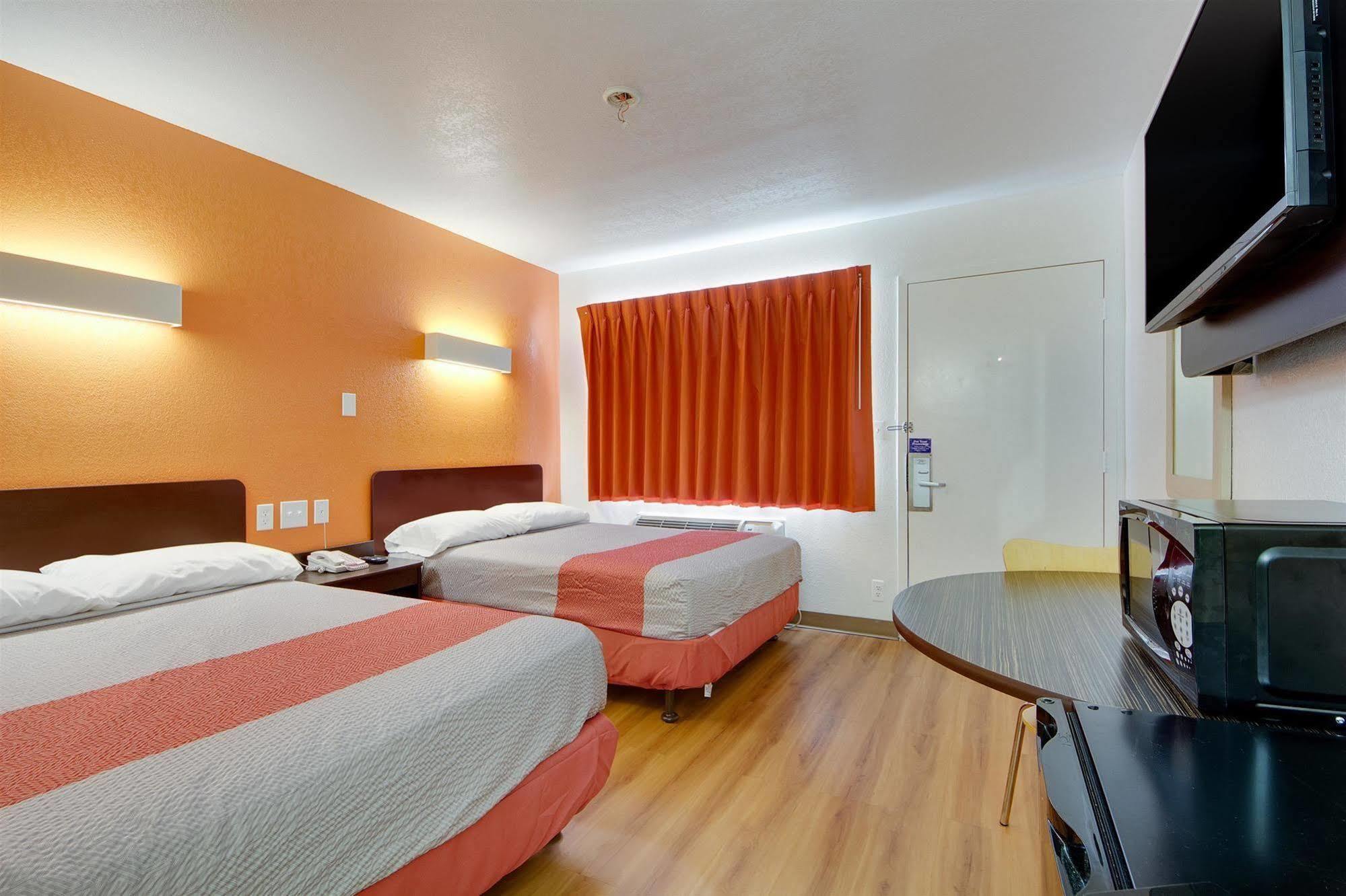 Avera Suites มัสโคกี ภายนอก รูปภาพ
